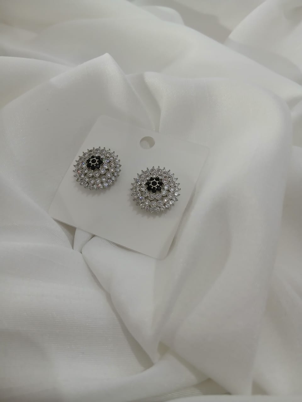 The Midnight Halo Studs