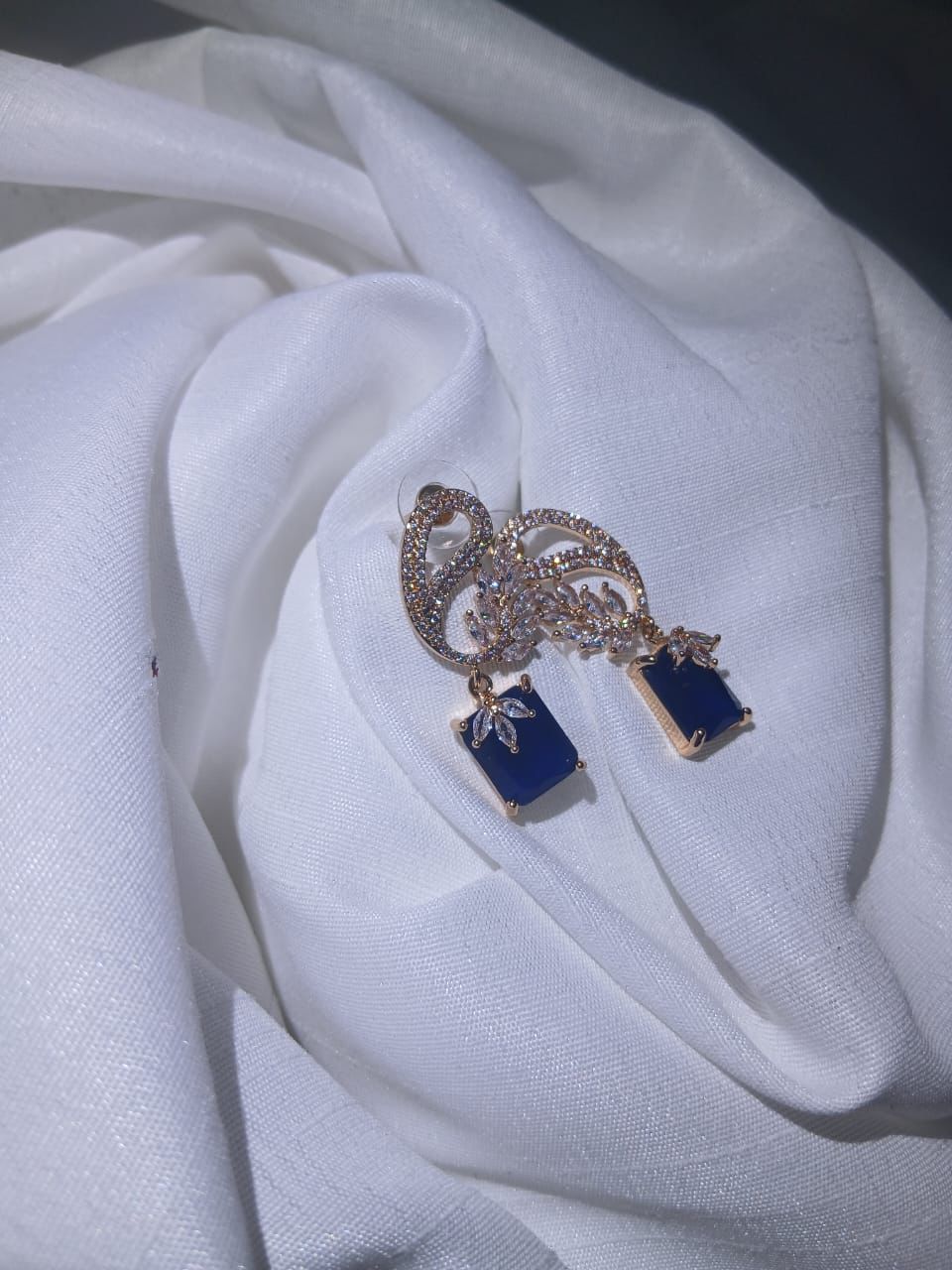 💎 The Sapphire Cascade Earrings